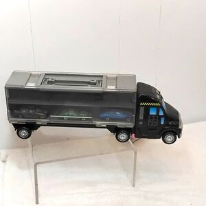 Motor Max Vintage Car Transport Carrier
